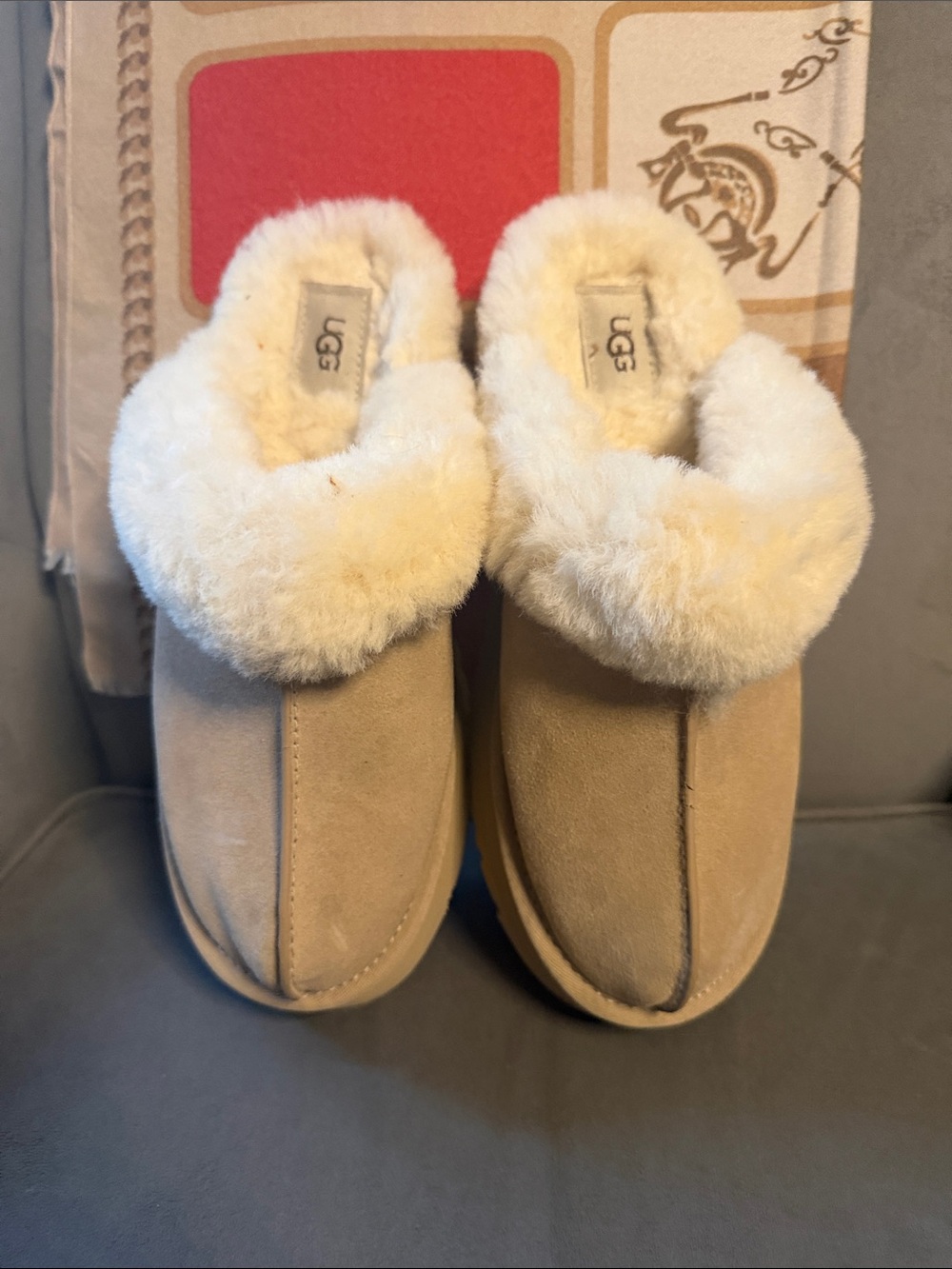 UGG Women's Cream Faux-Shearling Slip-On Slippers - Picture 4 of 7